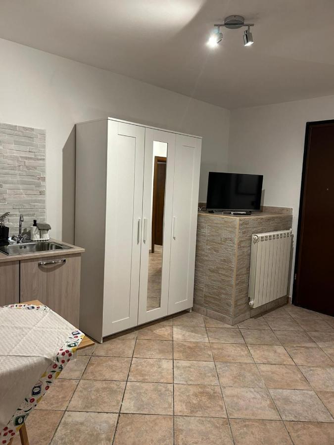 Miriale House Aeroporto Fiumicino Apartamento Exterior foto